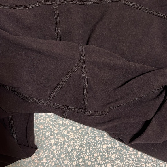 Lululemon Groove Nulu Super High Rise Flared Pant - Picture 4 of 6